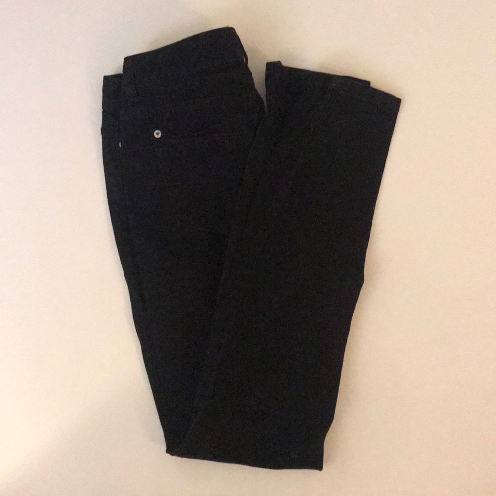 Black skinny jeans